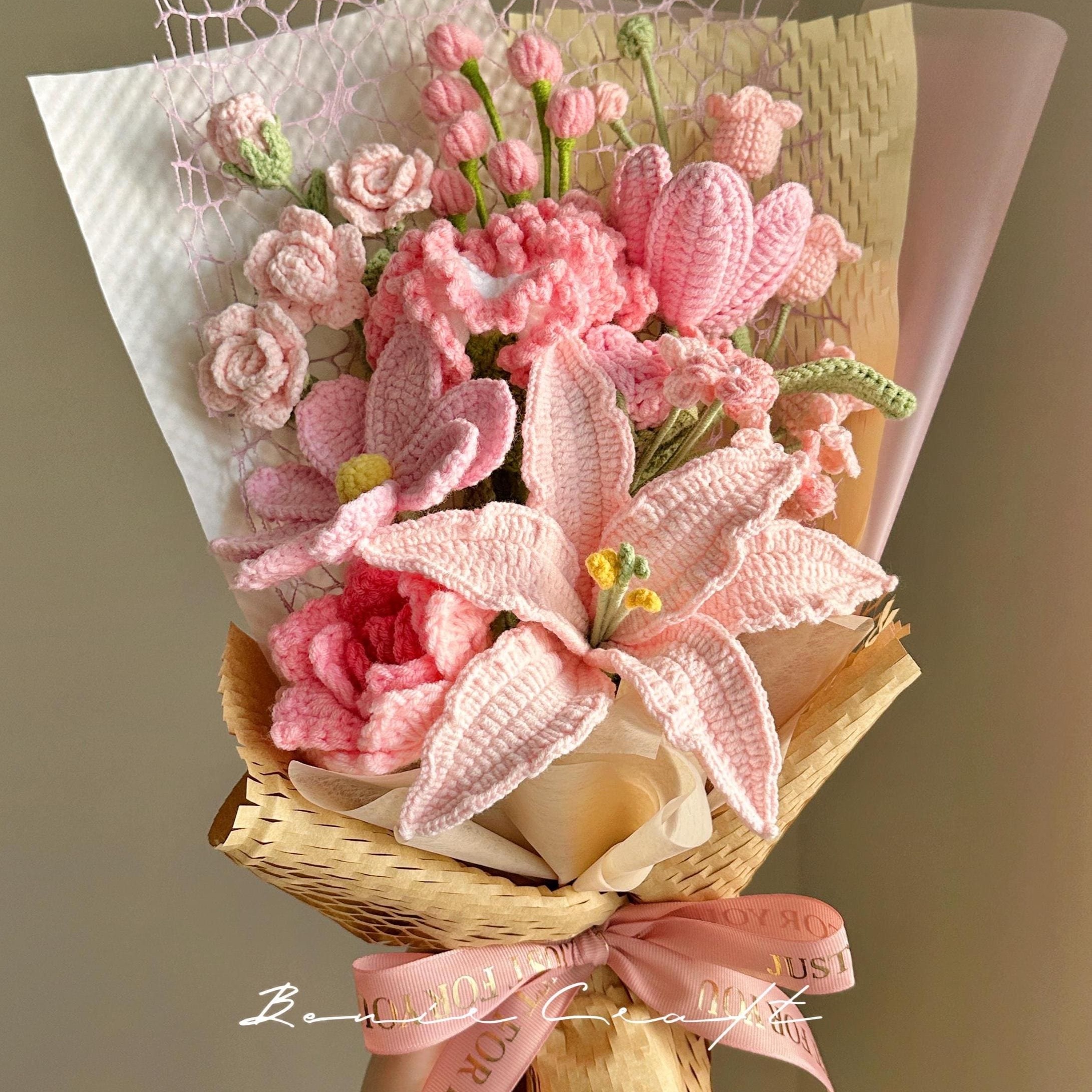 Handmade Crochet Flower Bouquet - 8 Styles | Lily Peony Rose Cosmos | Forever Gift - 图片 2