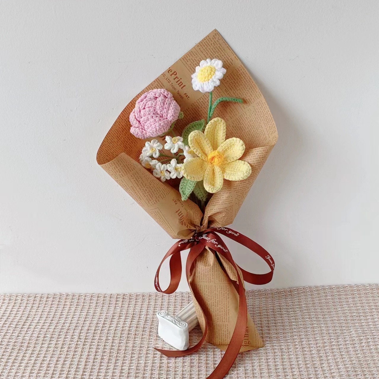 Handmade Crochet Sunflower Bouquet – 5 Styles | Graduation Rose Mini | Forever Flowers - 图片 4