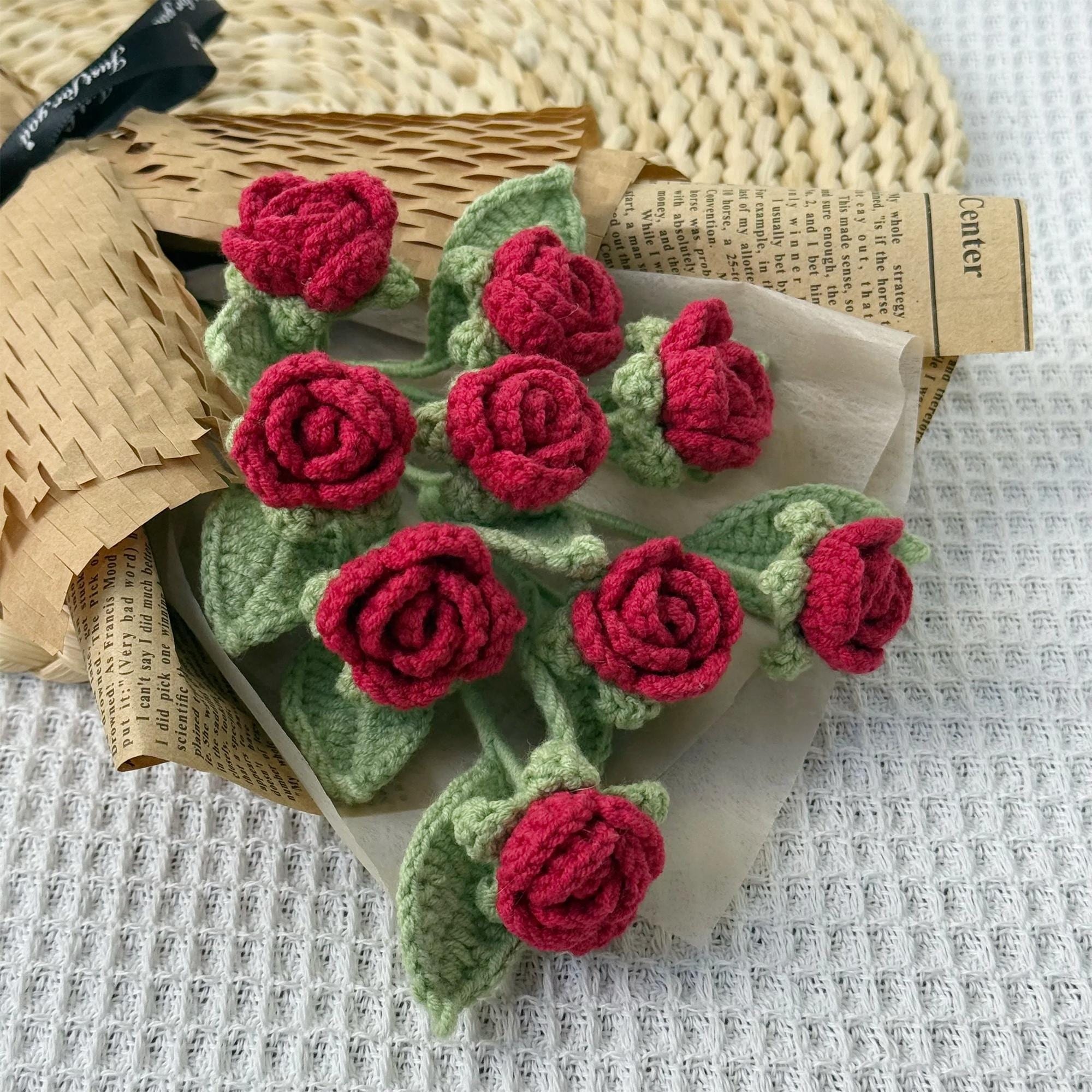 Handmade Crochet Red Rose Bouquet – 3 Romantic Styles - 图片 5