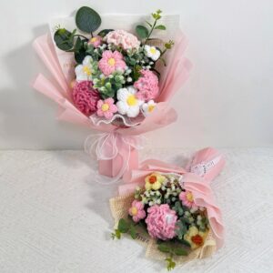 Handmade Crochet Carnation Bouquet – Pink or Orange