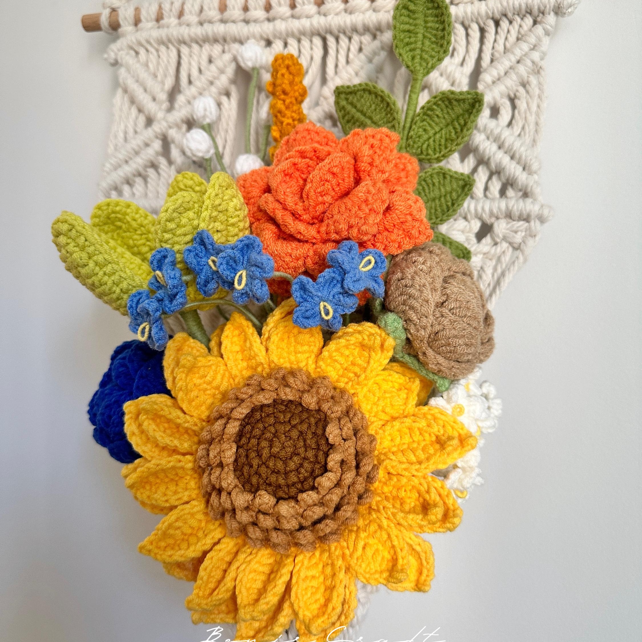 Handmade Crochet Sunflower Macrame Wall Hanging | Boho Home Decor | Forever Flowers - 图片 4