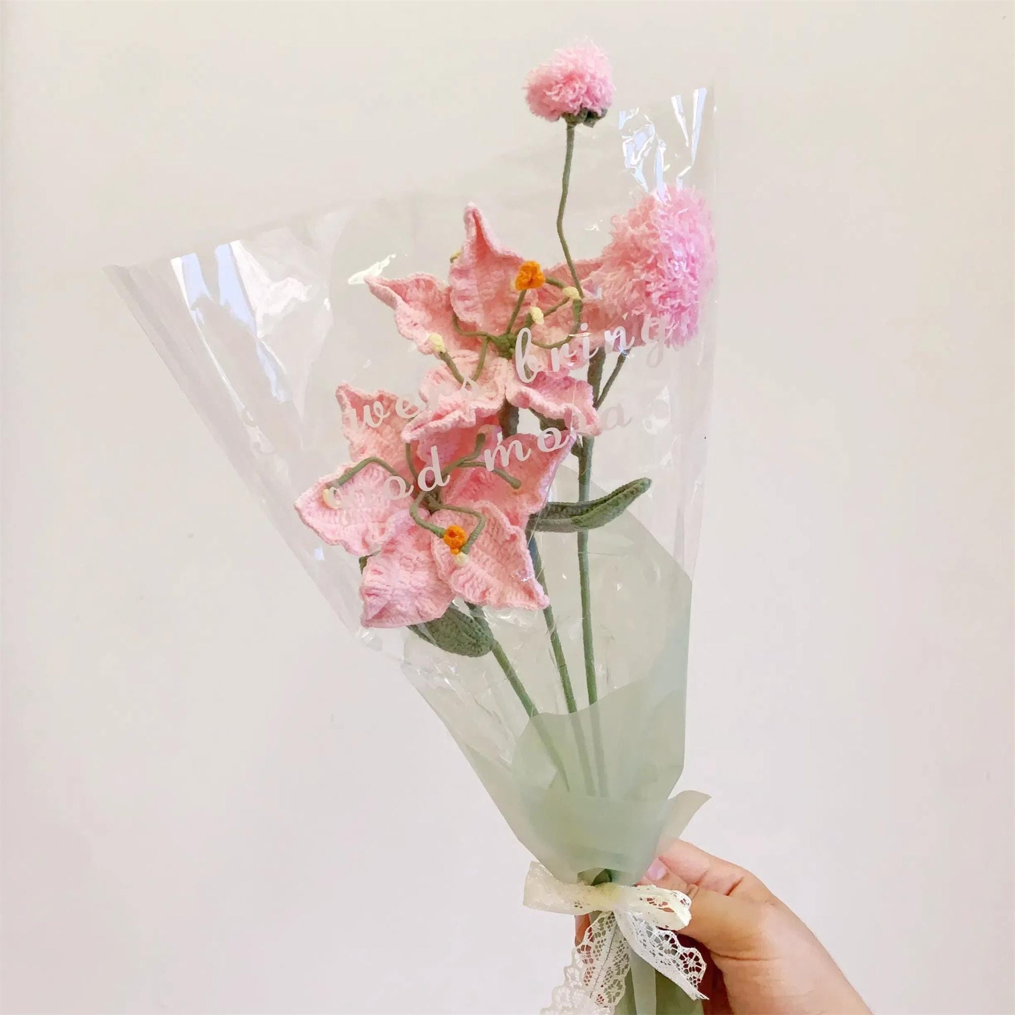 Handmade Crochet Pink Lily & Pom-Pom Bouquet – Whimsical Garden Style - 图片 4
