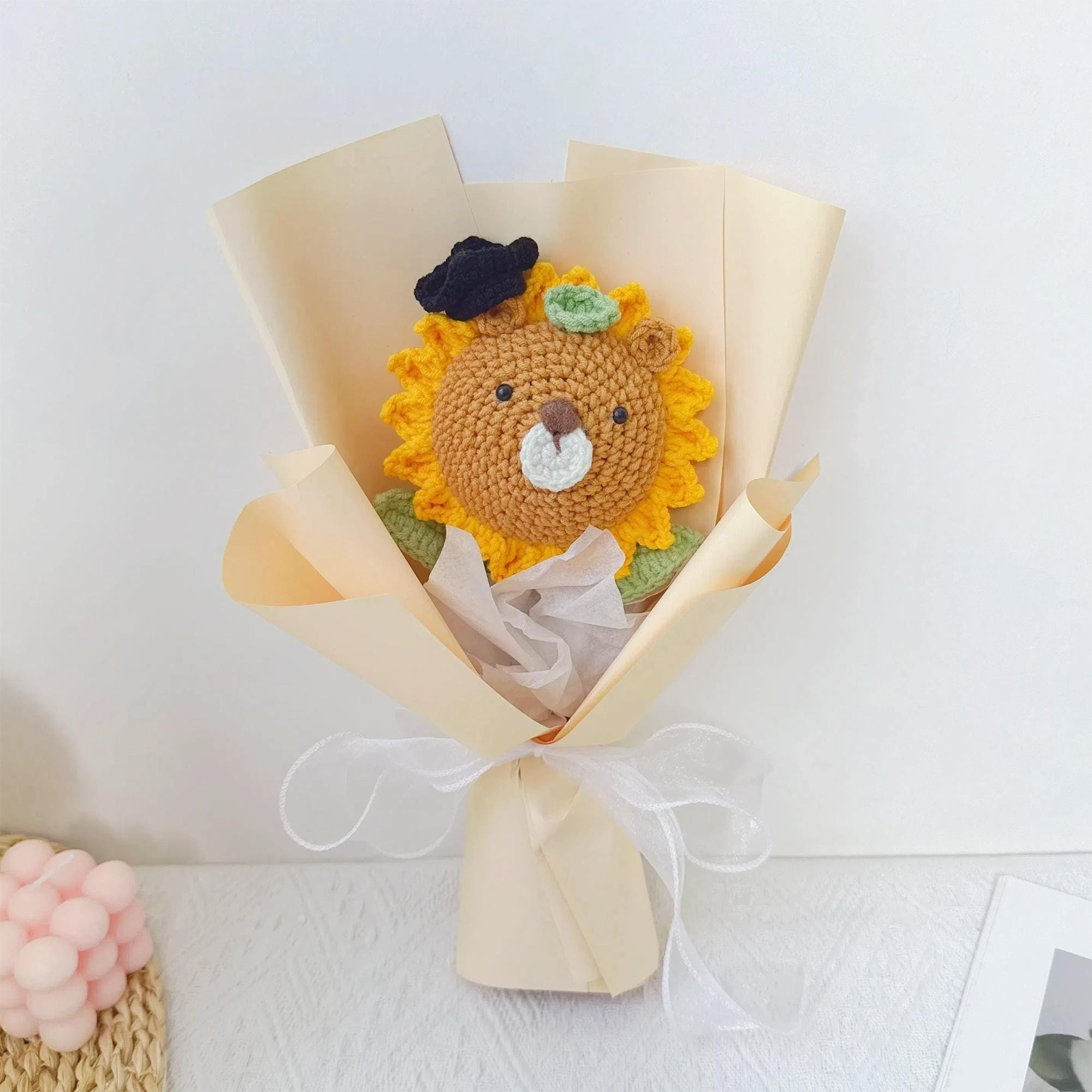 Handmade Crochet Graduation Lion Bouquet – Full or Mini Style - 图片 2