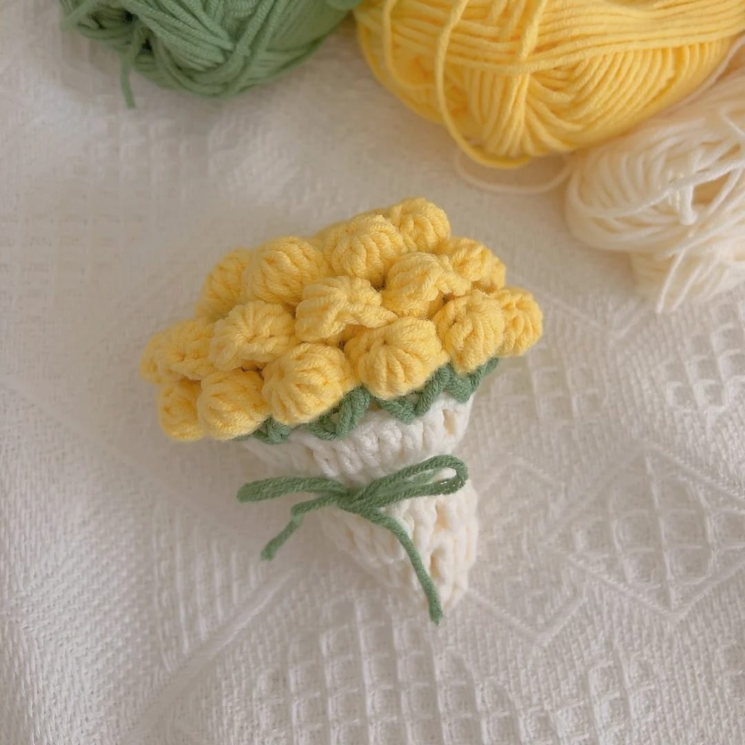 Crochet tulip coaster — progress after round 2