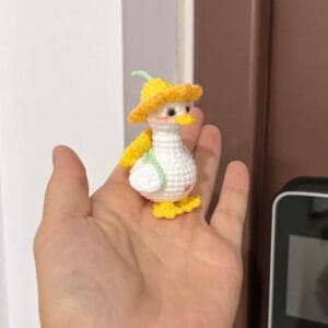 PDF Pattern | Crochet Flower Hat Duck Amigurumi – Tiny Gosling Pendant & Backpack Charm